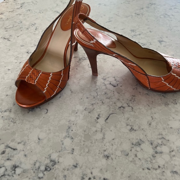 Cole Haan Orange Weave Leather Heels - Picture 2 of 7